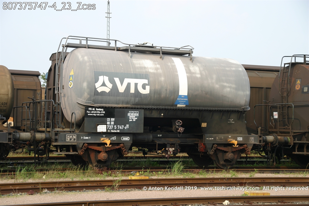 807375747-4_23_Zces.jpg
